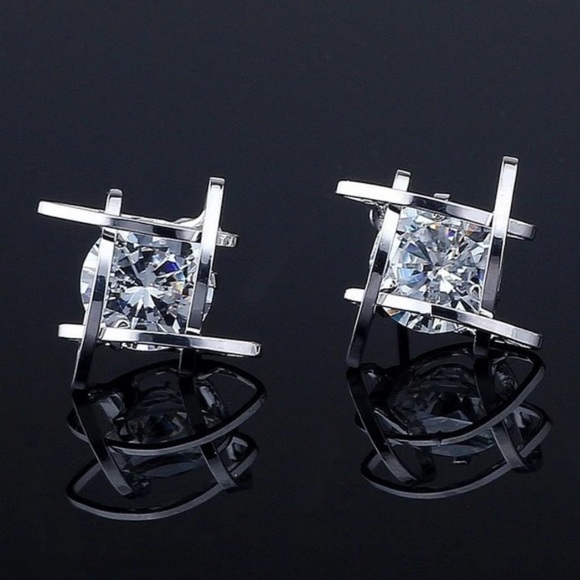New Geometric Hollow Square Zircon Earrings - Picture 2 of 3